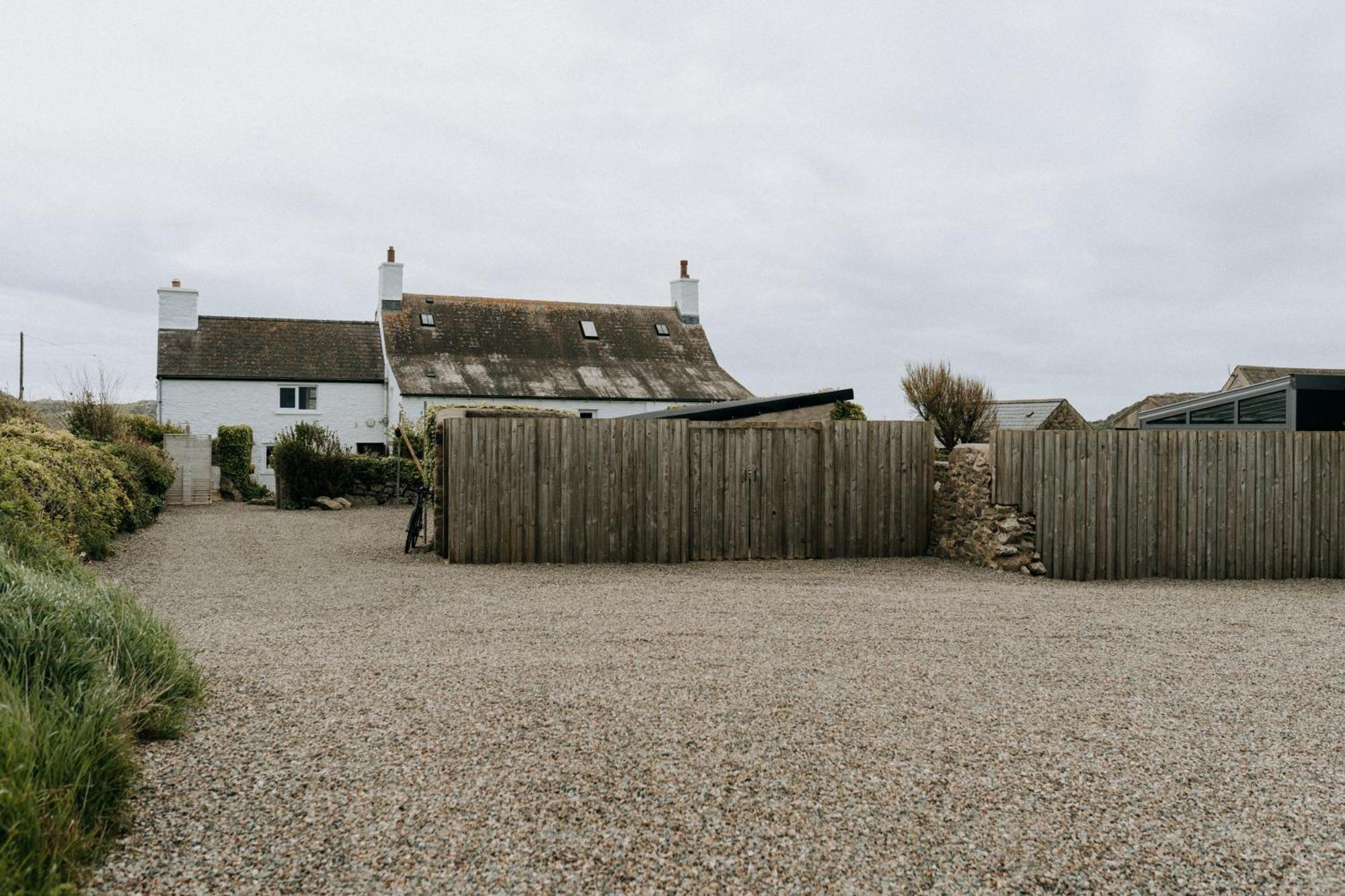 Treleddyn Farmhouse St Davids Exterior foto